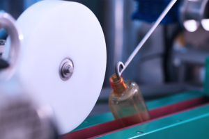 Shemesh bottle orientation system within the Automatic Container Unscrambler